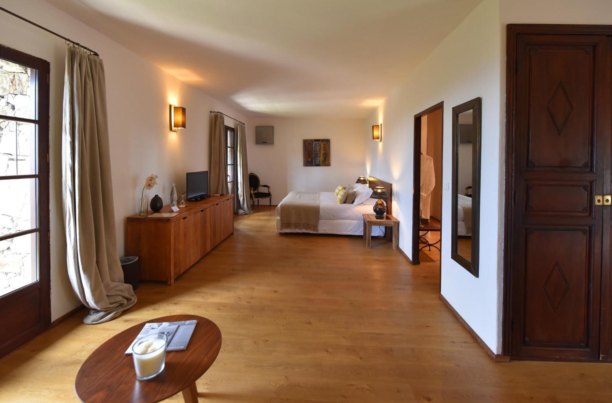 Hotel Case Latine Lama Екстериор снимка